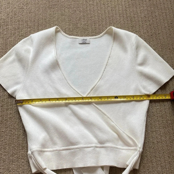 Wilfred Cream V-Neck Sweater - Picture 5 of 16